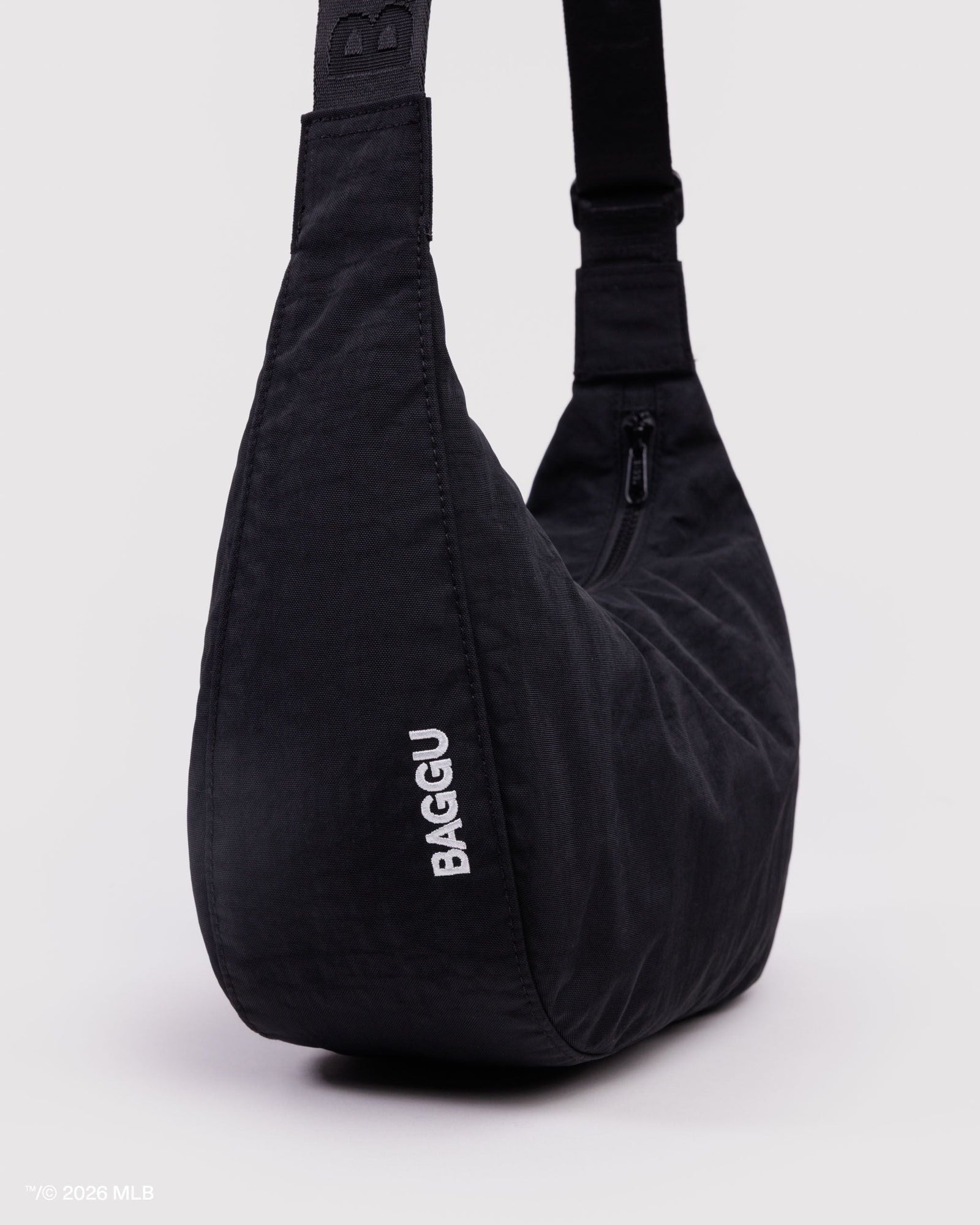 Medium Nylon Crescent Bag - San Francisco Giants™ - Bright Scent