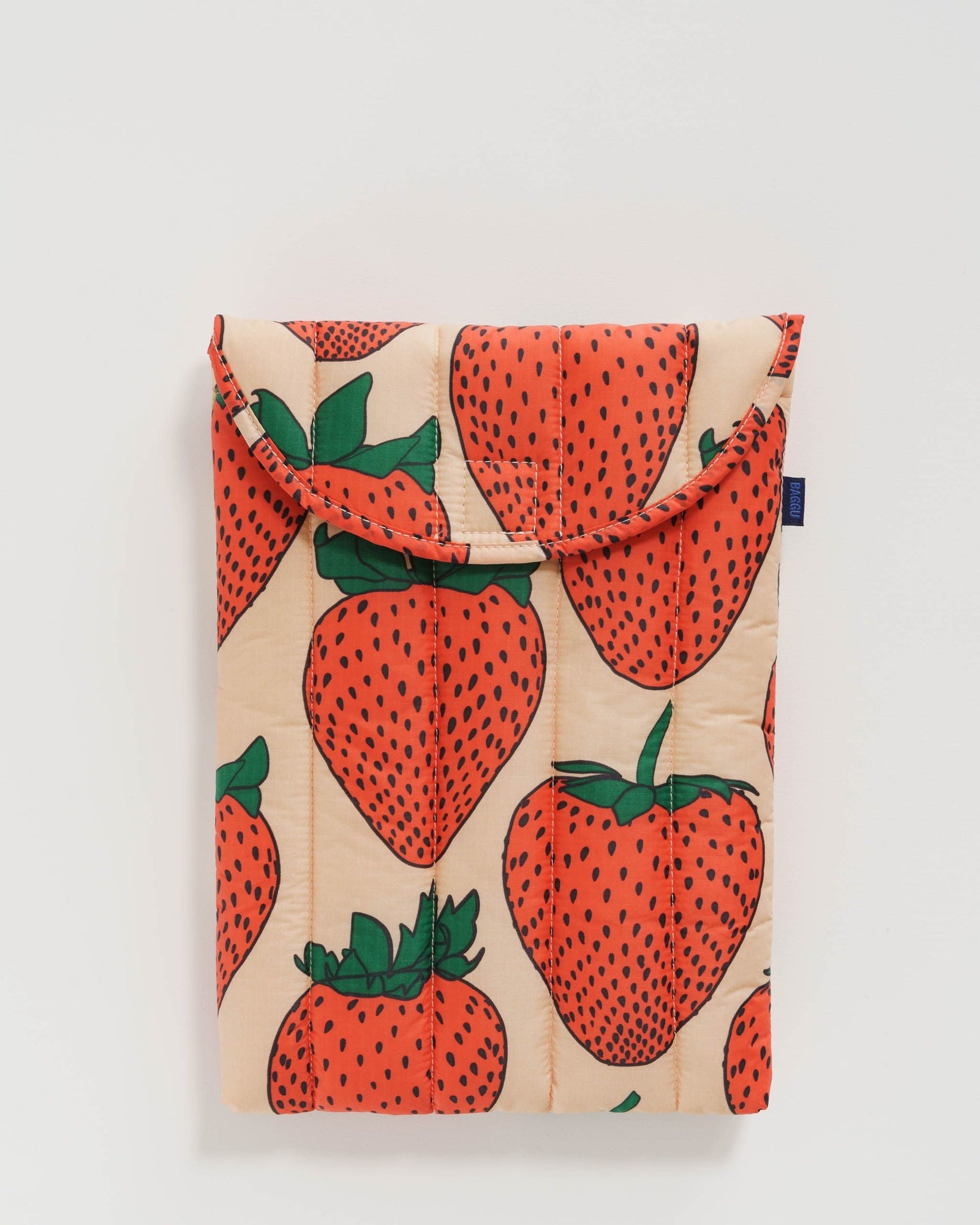 Puffy Laptop Sleeve 13"/14" - Strawberry - Light Storage