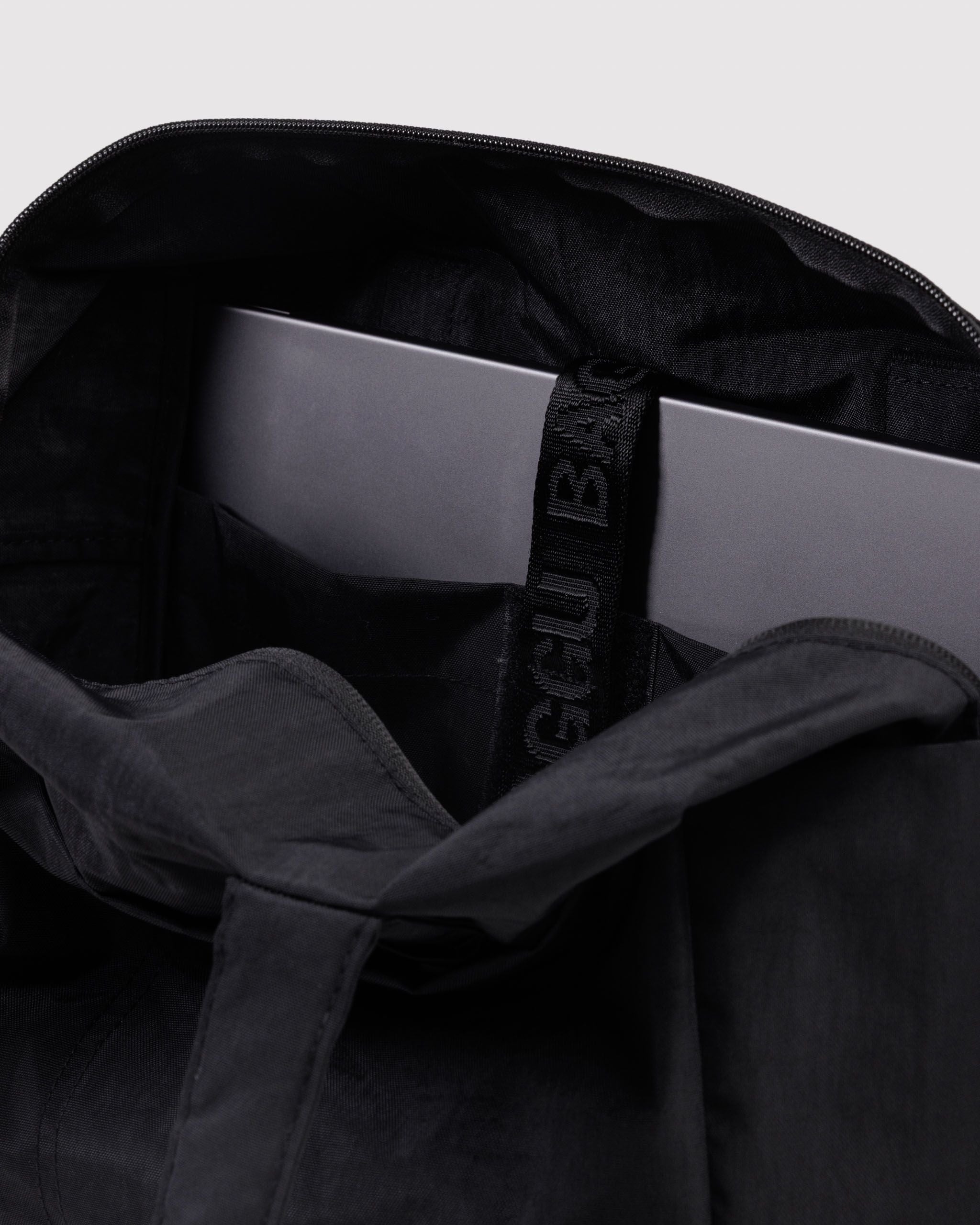 Everyday Cloud Bag - Black - Daily Pack