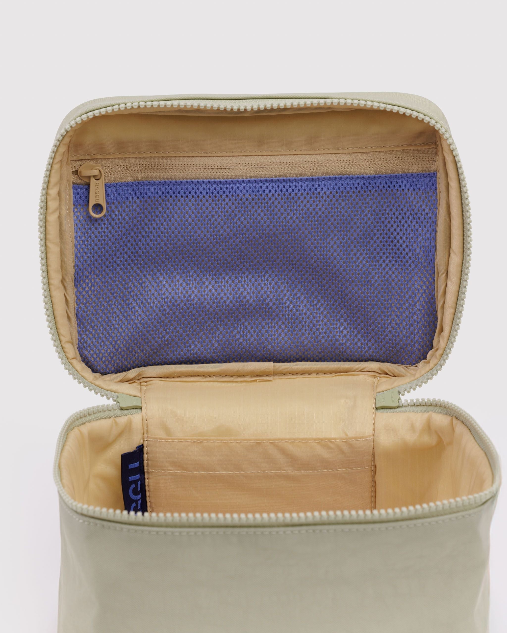 Large Cosmetic Case - Celadon - Quick Setup