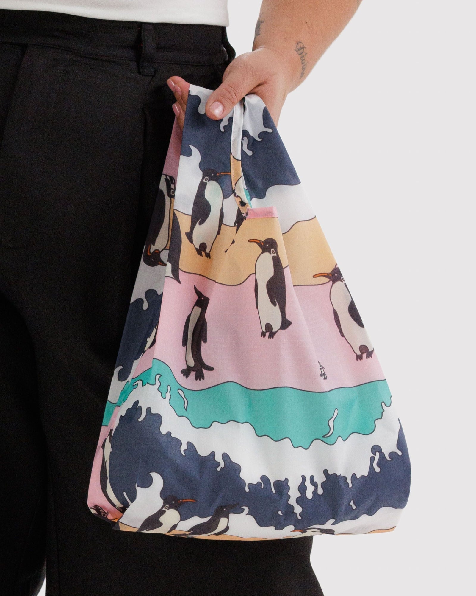 Baby Baggu - Penguin - Easy Stow