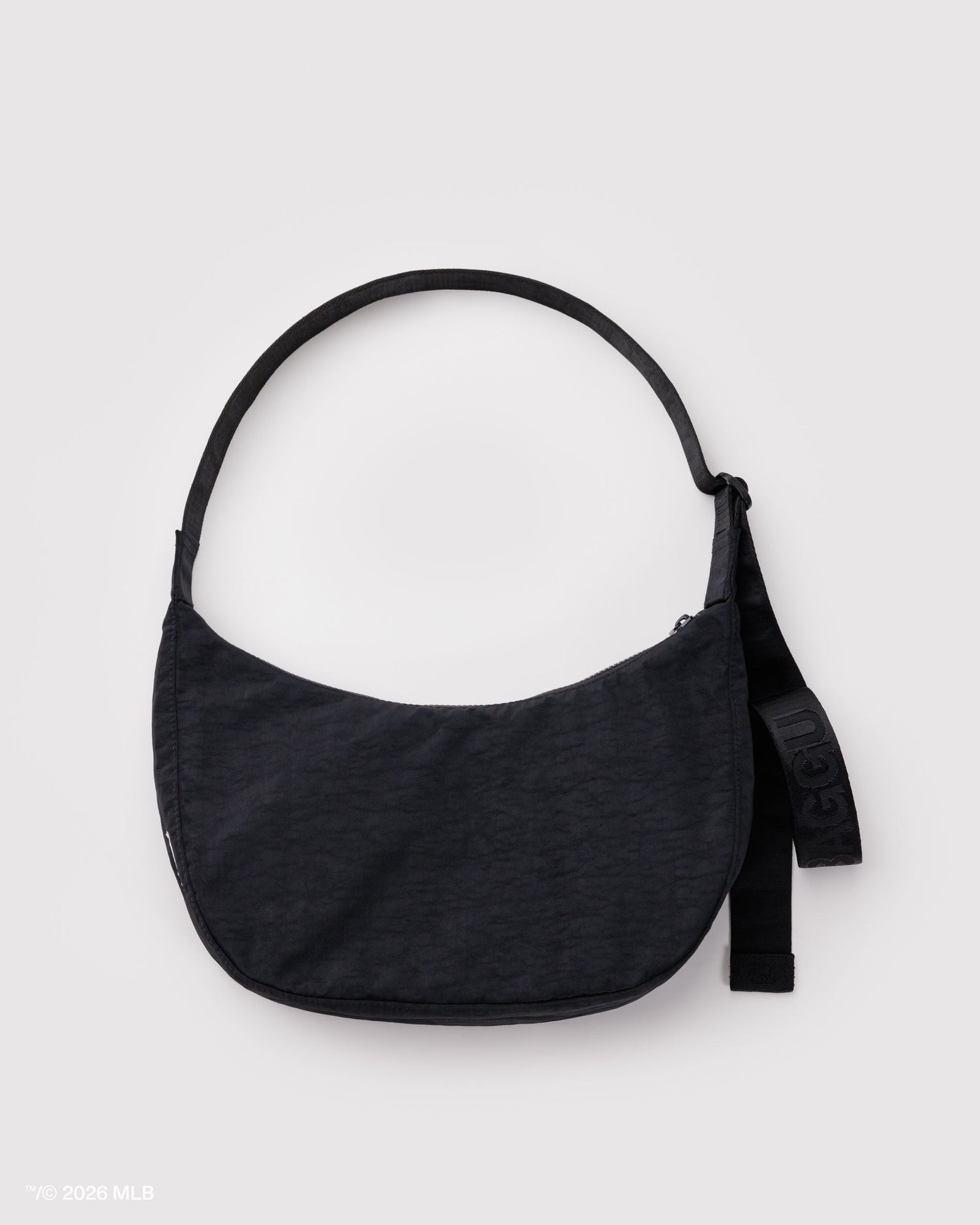 Medium Nylon Crescent Bag - San Francisco Giants™ - Daily Scent