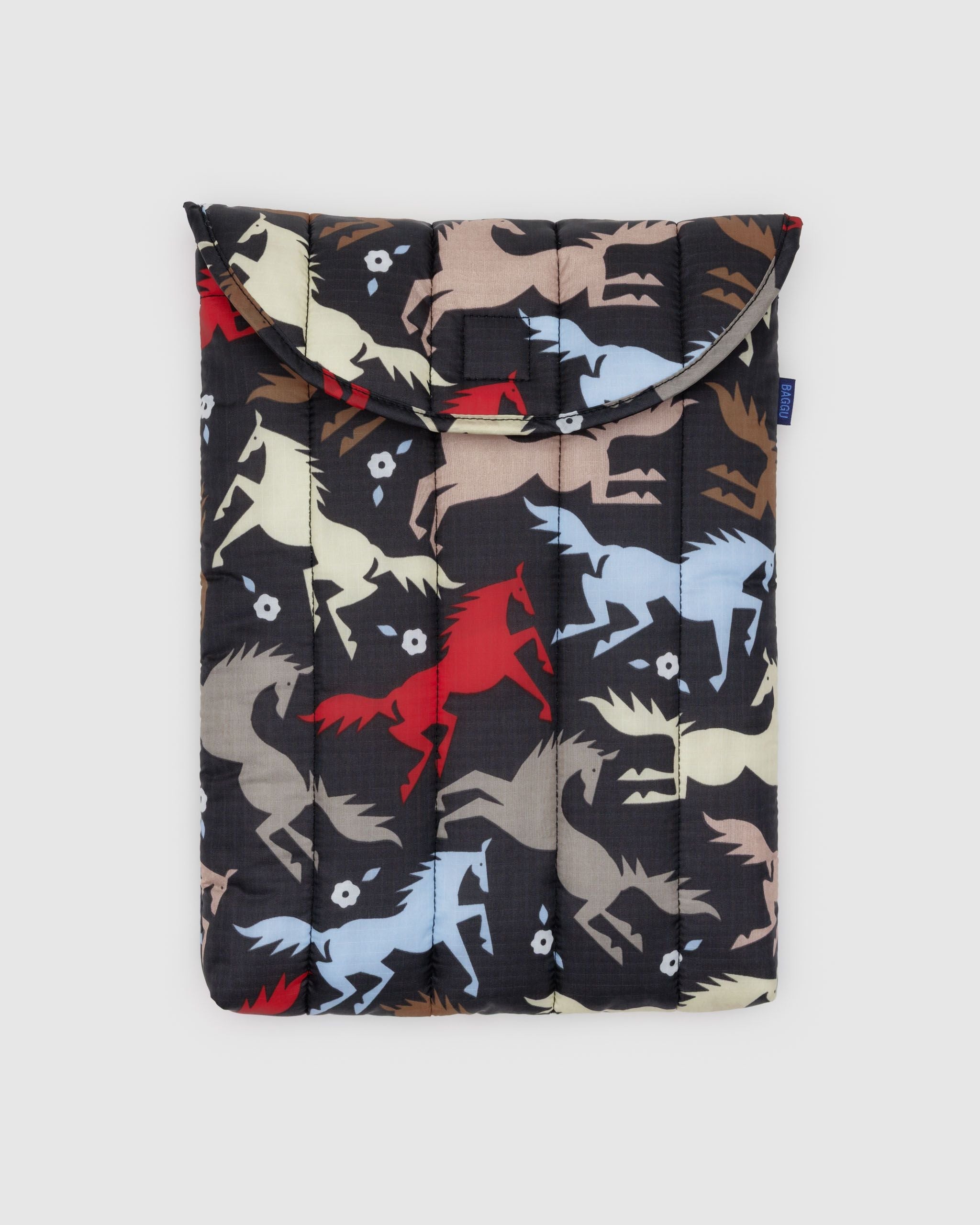 Puffy Laptop Sleeve 13"/14" - Horse Cut Outs - Light Storage