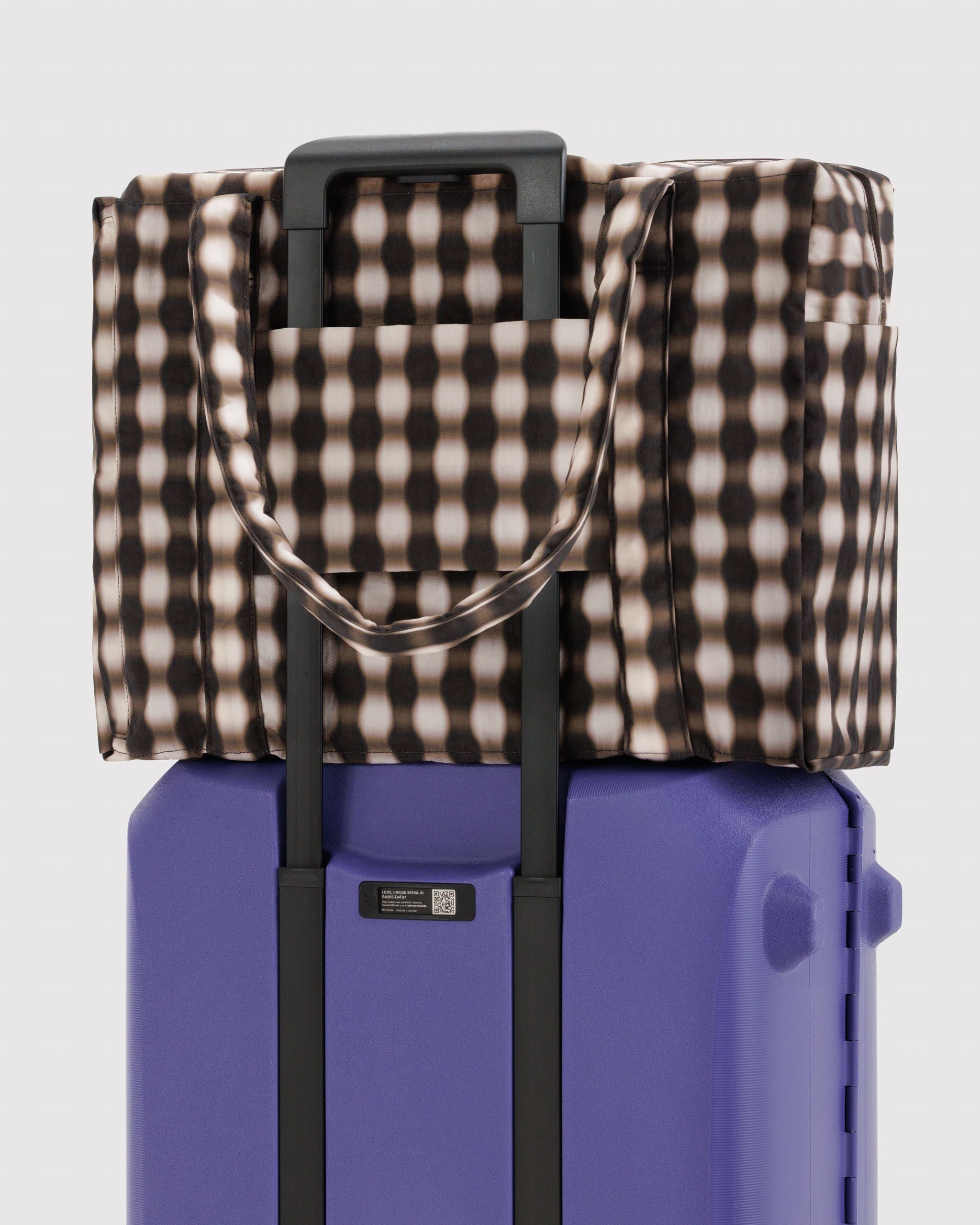 Cloud Carry-on - Blurred Gingham Brown - Ready Carry