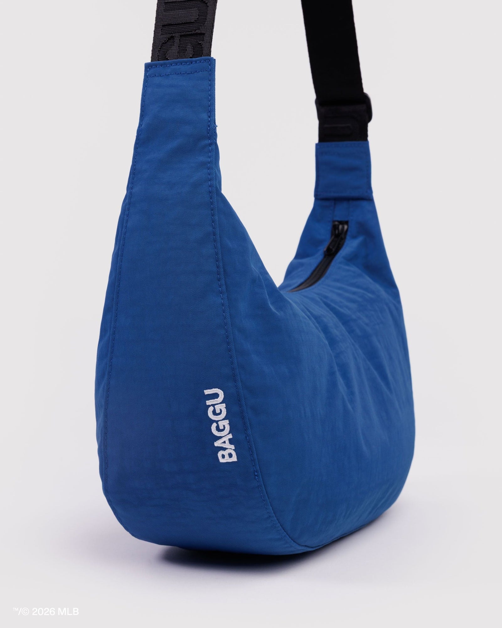Medium Nylon Crescent Bag - Los Angeles Dodgers™ - Home Glow