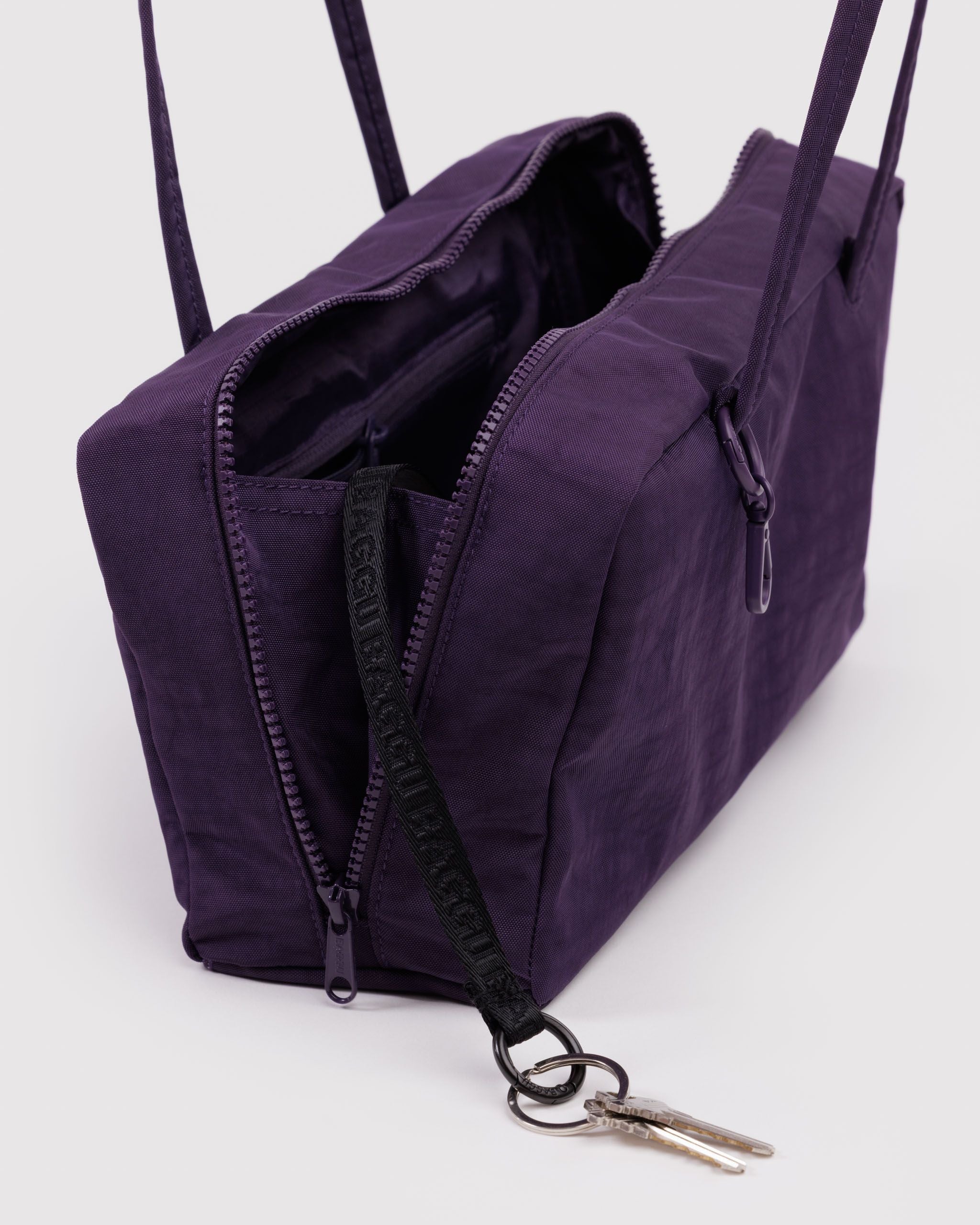 Nylon Bowler Bag - Fig - Quick Setup