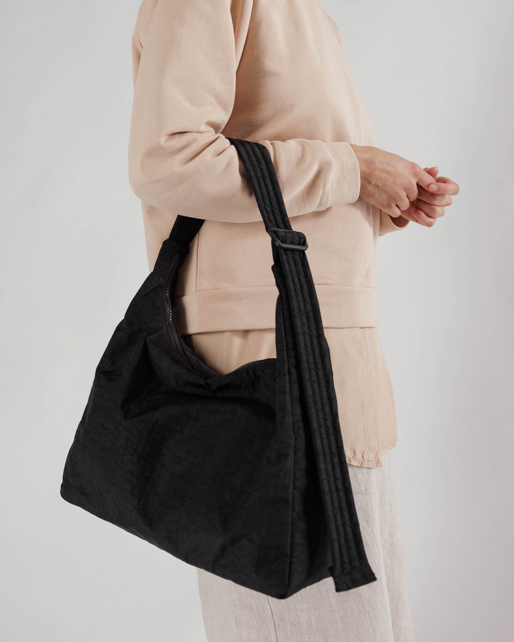 Nylon Shoulder Bag - Black - Clean Setup