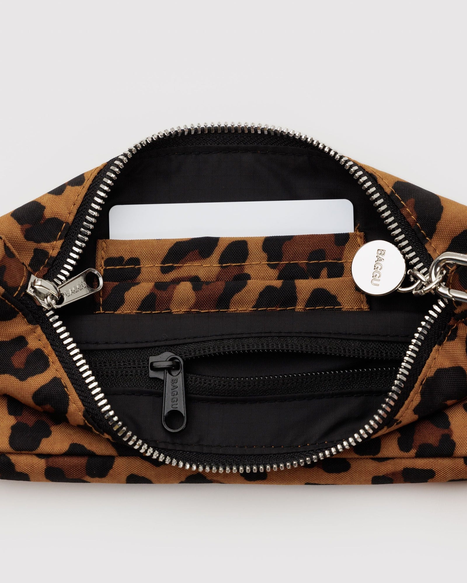 Nylon Pochette - Leopard - Daily Pack