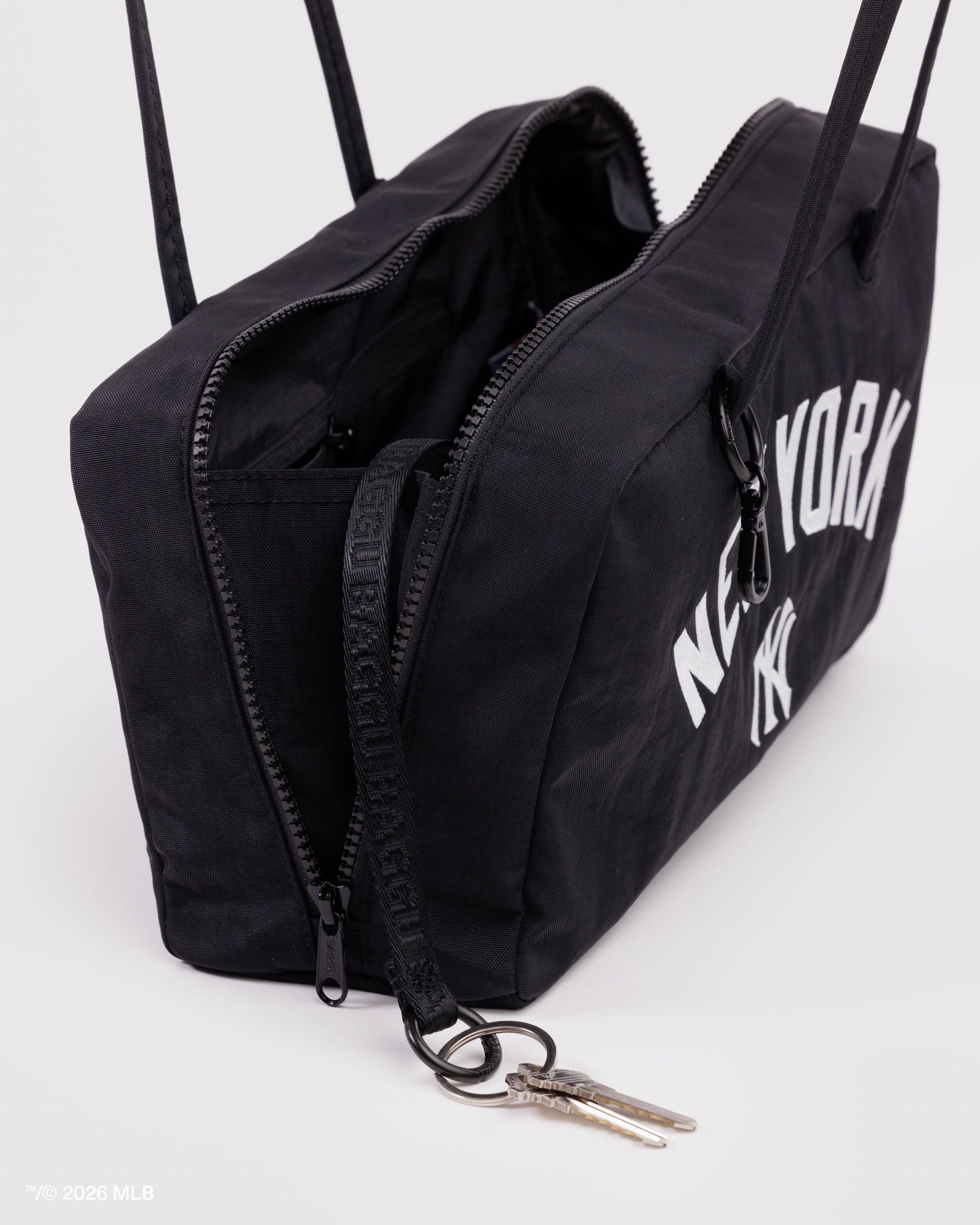 Nylon Bowler Bag - New York Yankees™ - Ready Carry