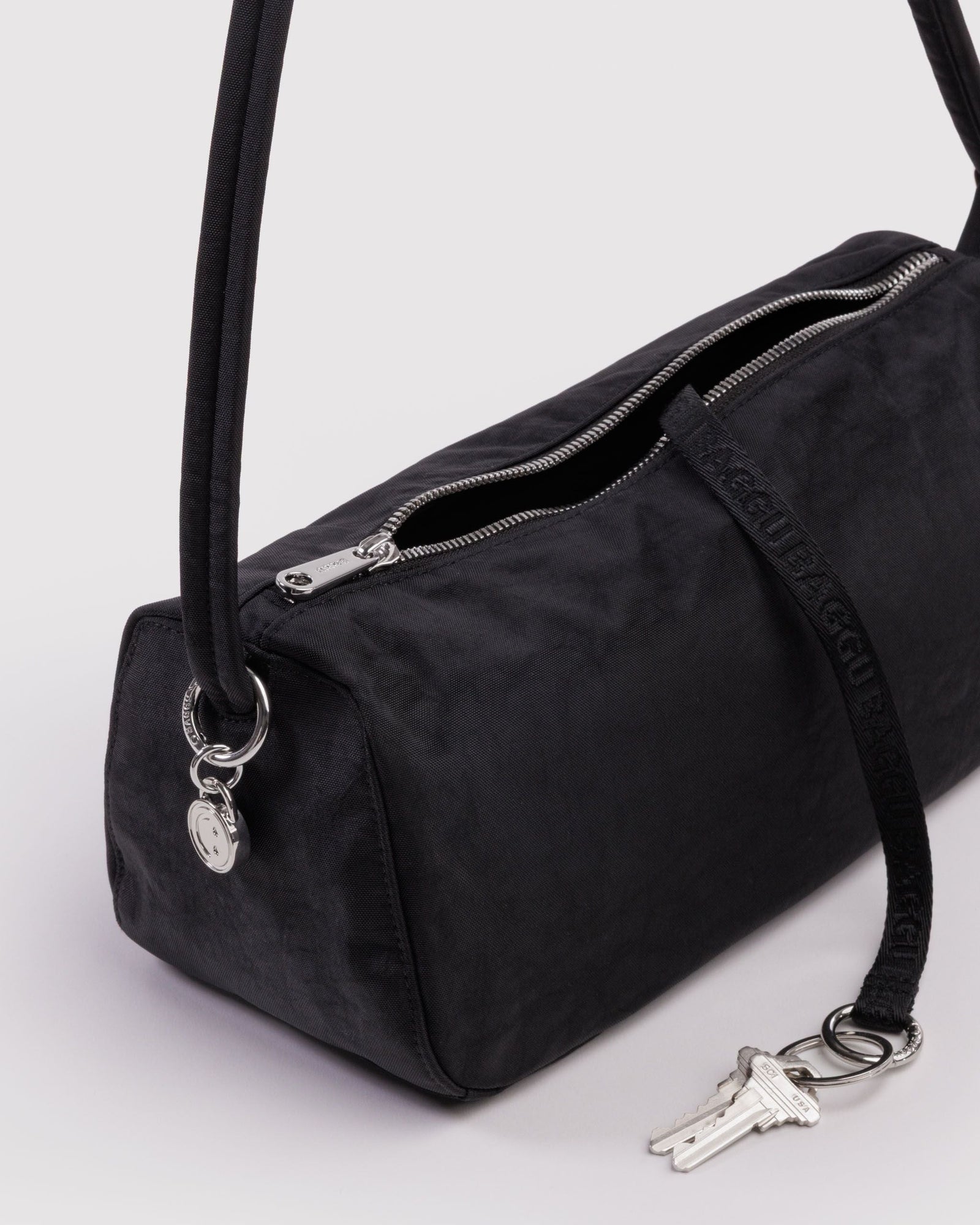 Nylon Loaf Bag - Black - Light Storage