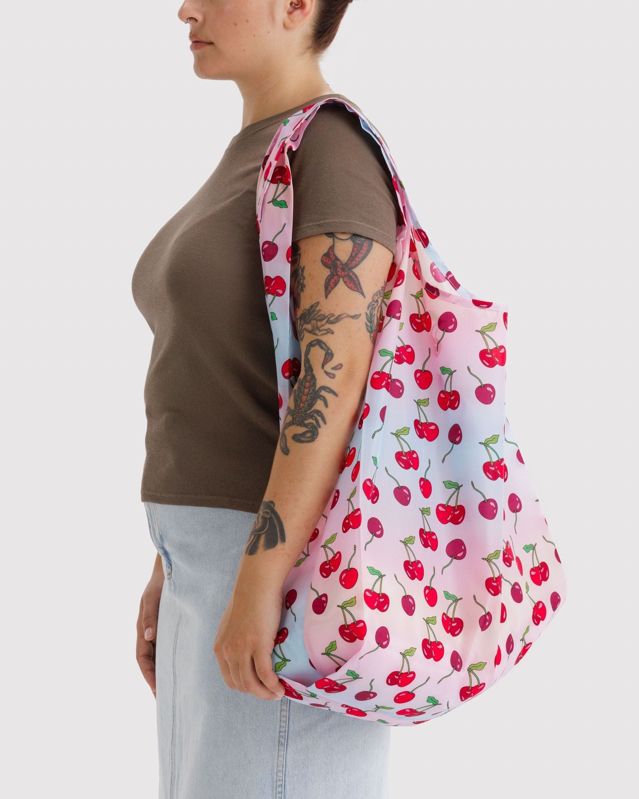 Big Baggu - Cherries - Ready Carry