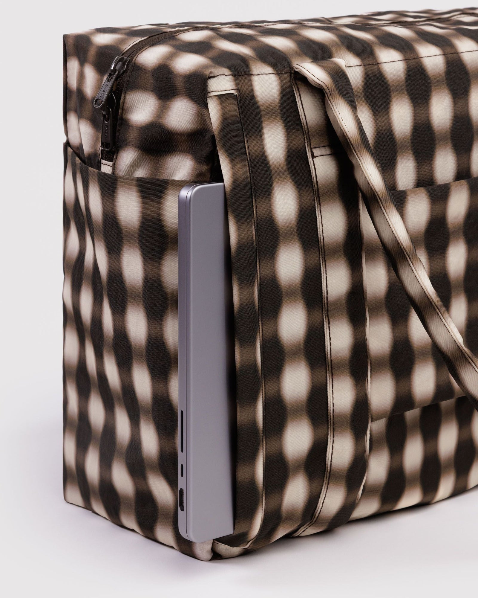 Small Cloud Carry-On - Blurred Gingham Brown - Easy Store