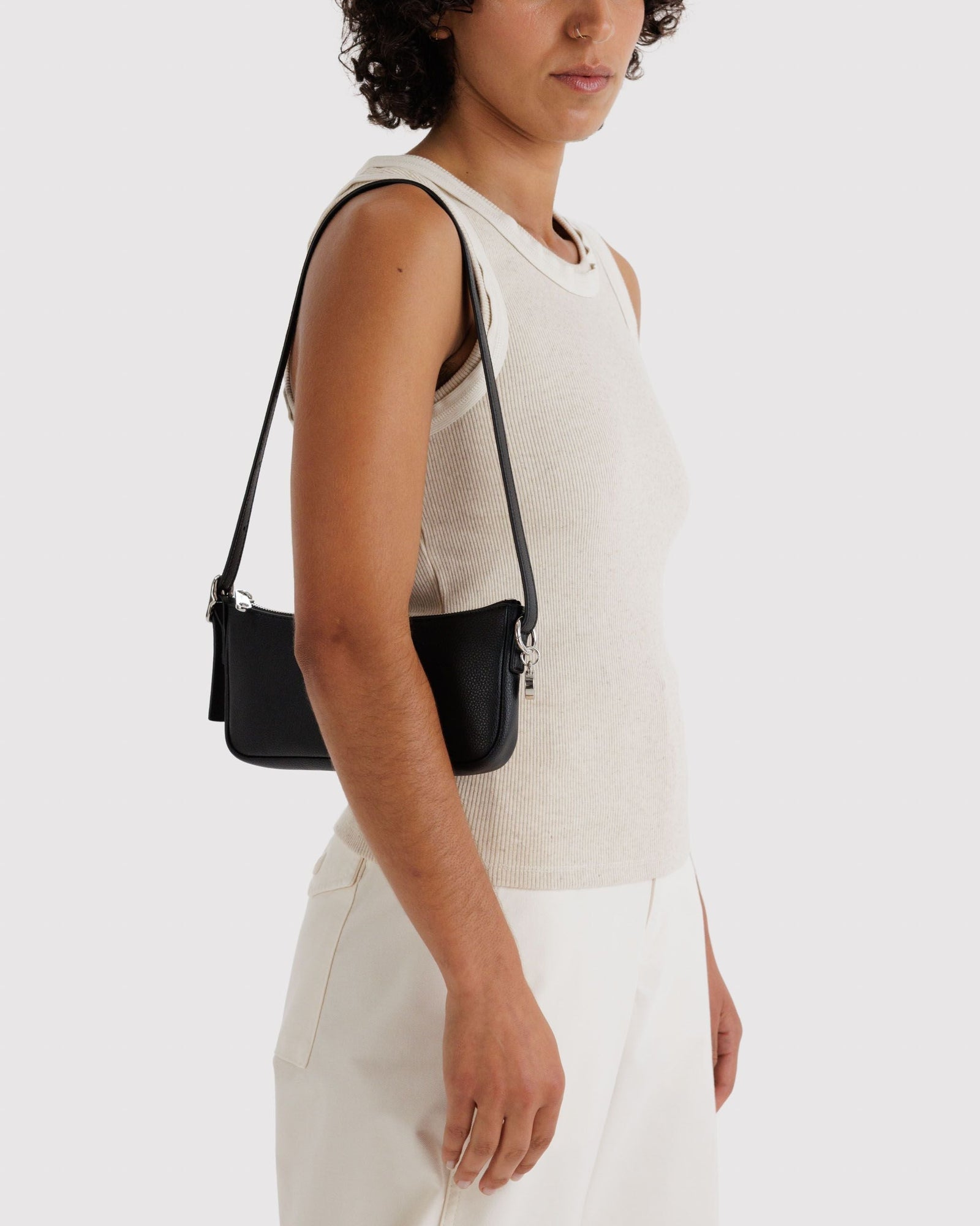 Recycled Leather Pochette - Black - Quick Grab