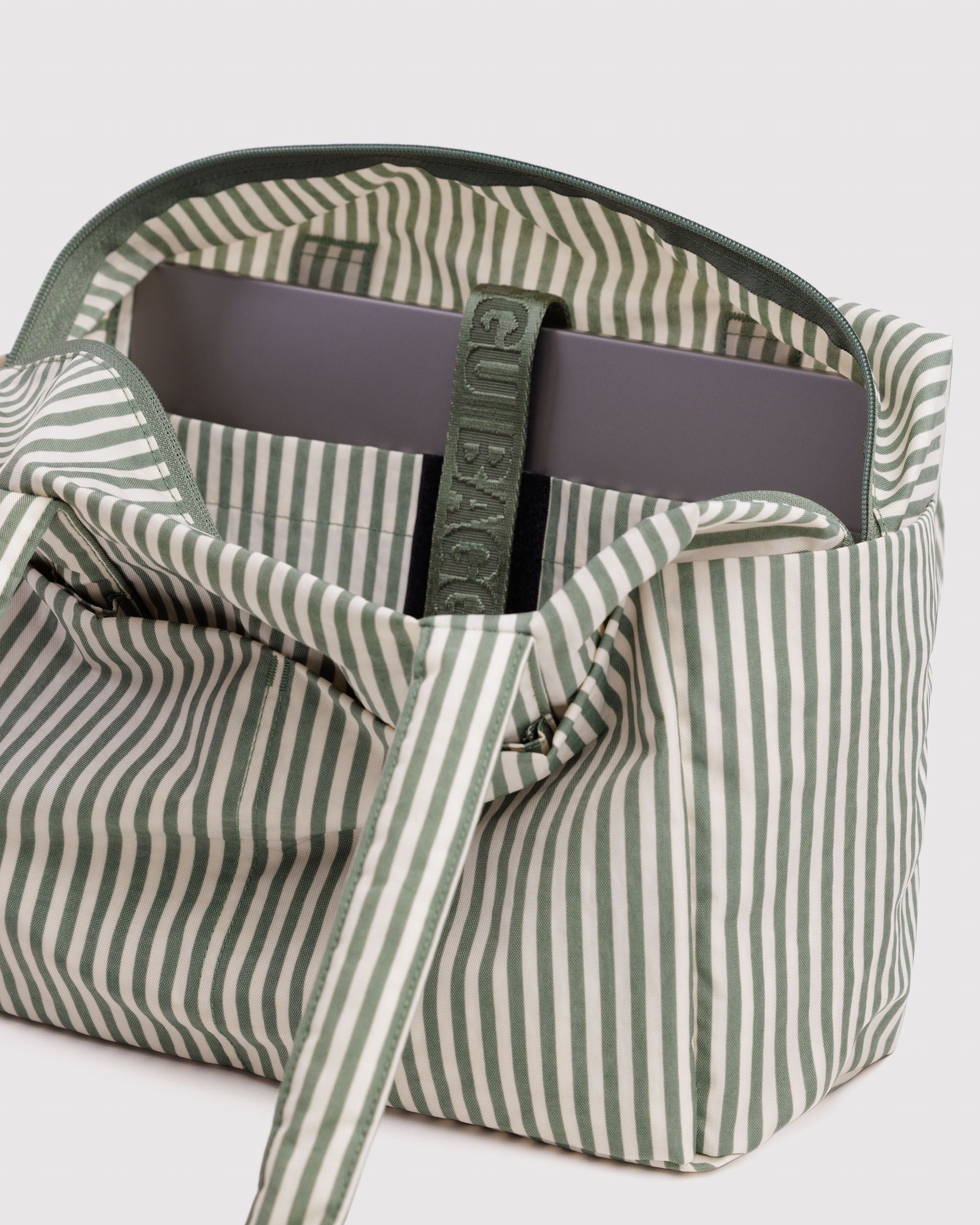 Everyday Cloud Bag - Sage Stripe - Quick Grab