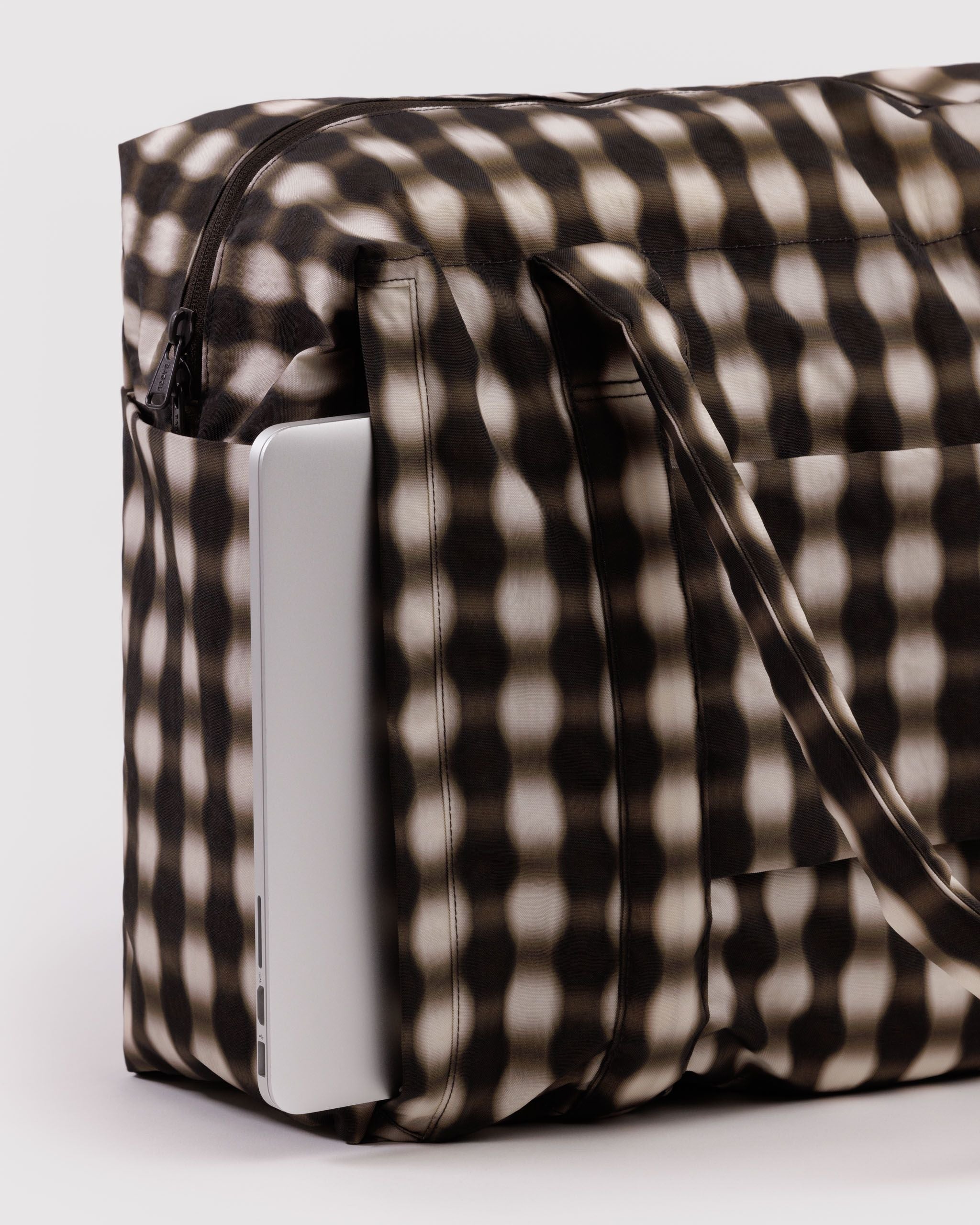 Cloud Carry-on - Blurred Gingham Brown - Daily Carry