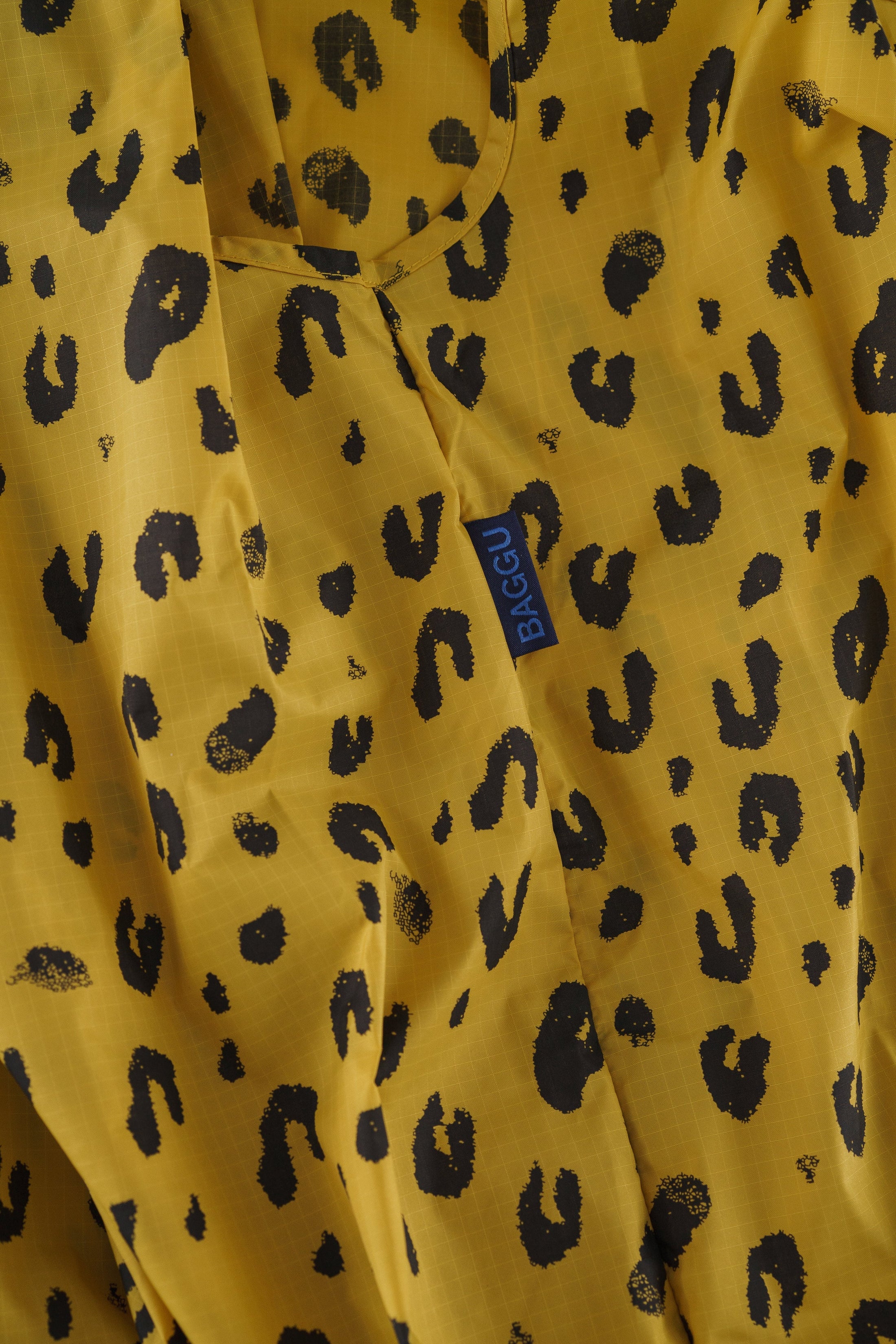 Big Baggu - Leopard - Clean Setup