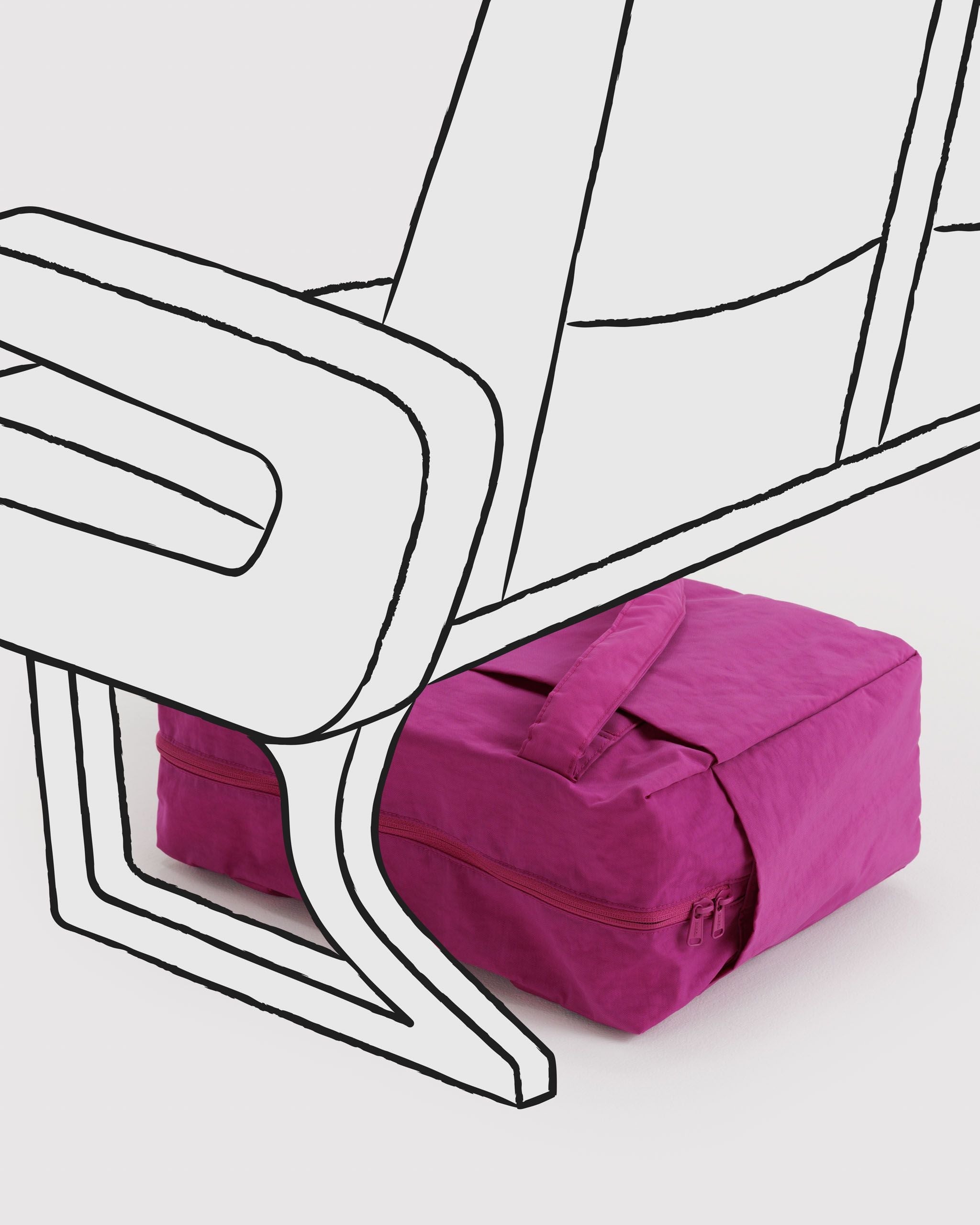 Small Cloud Carry-On - Deep Fuchsia - Quick Setup