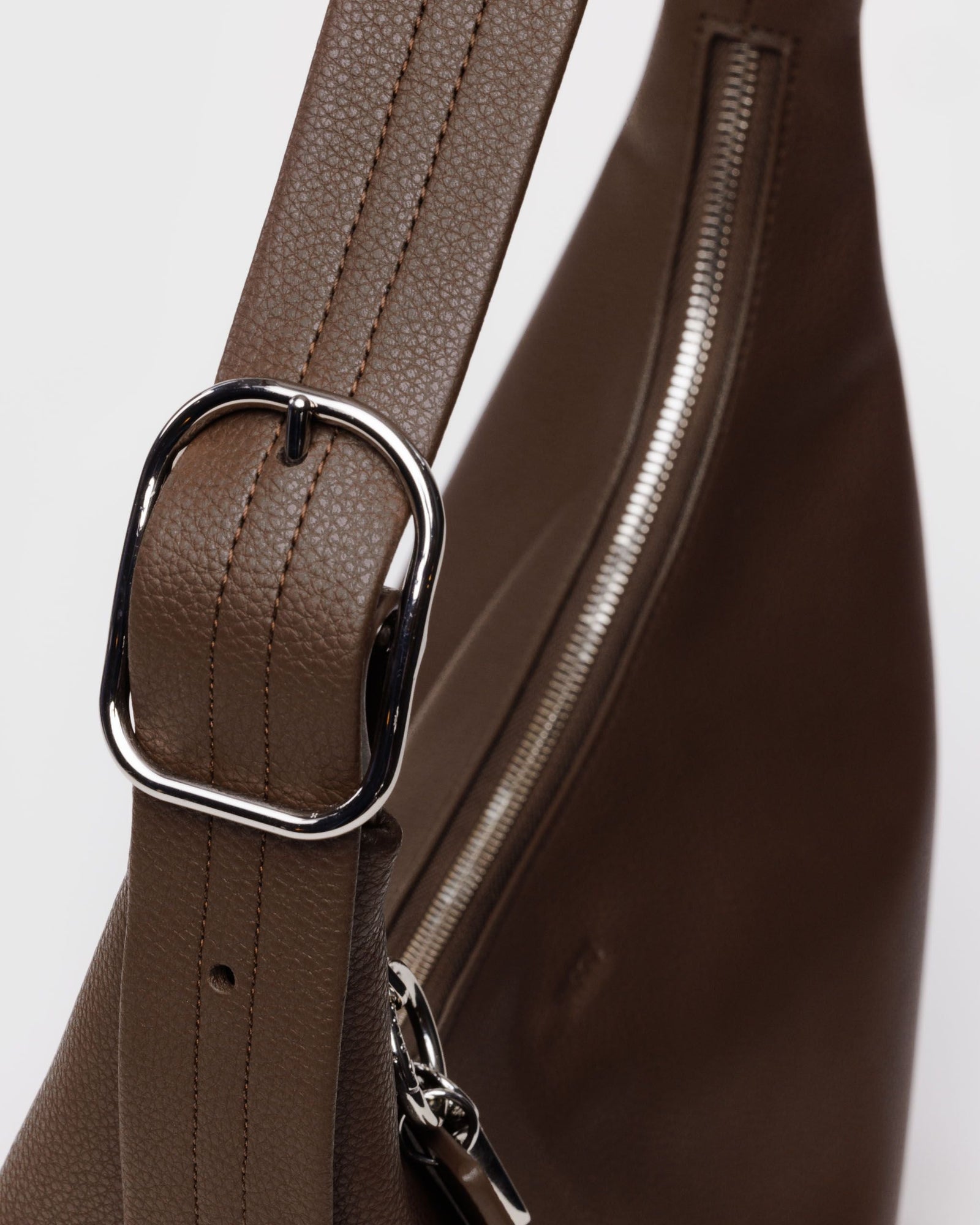 Recycled Leather Shoulder Bag - Brown - Simple Hold