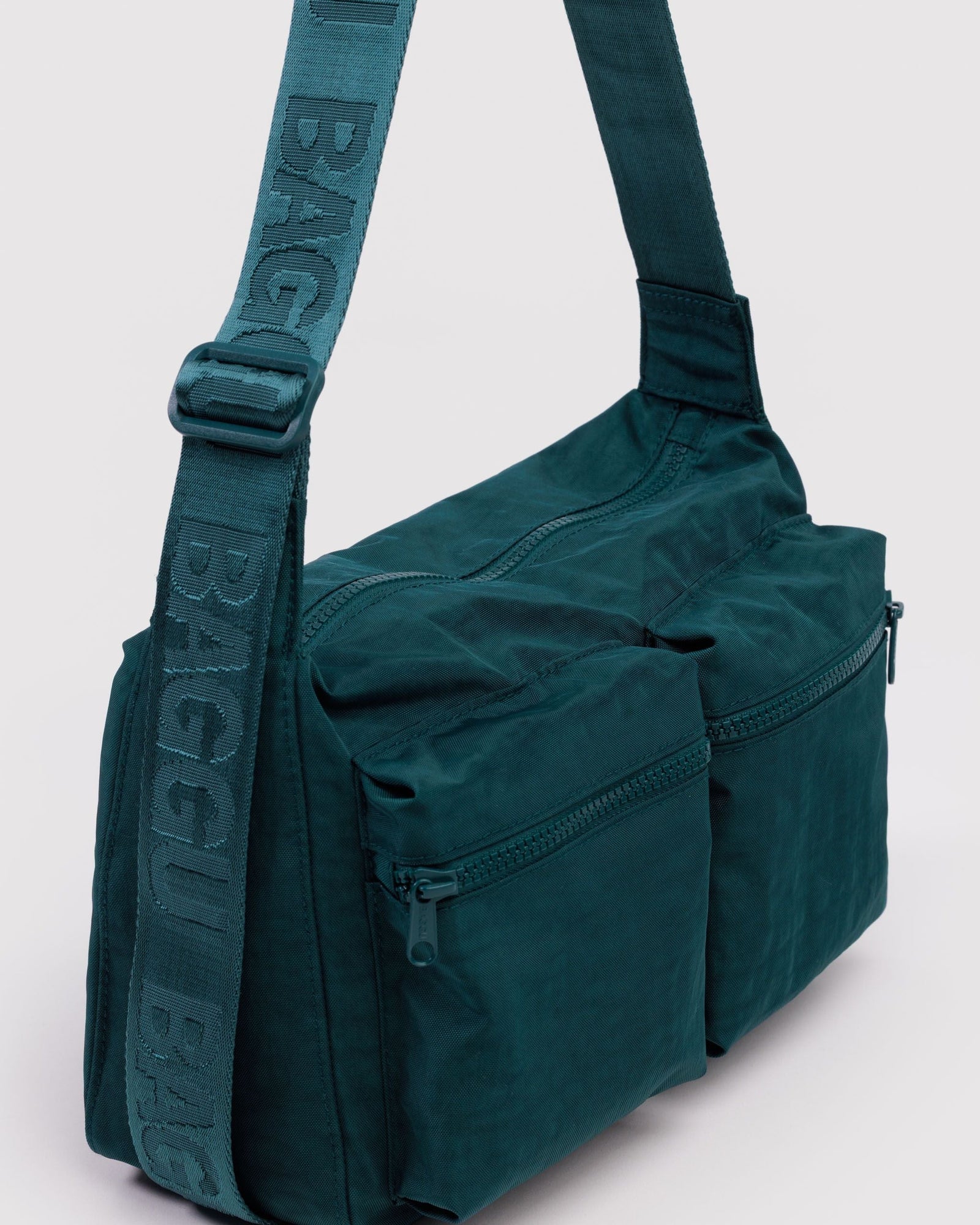 Medium Cargo Crossbody - Deep Sea - Easy Store