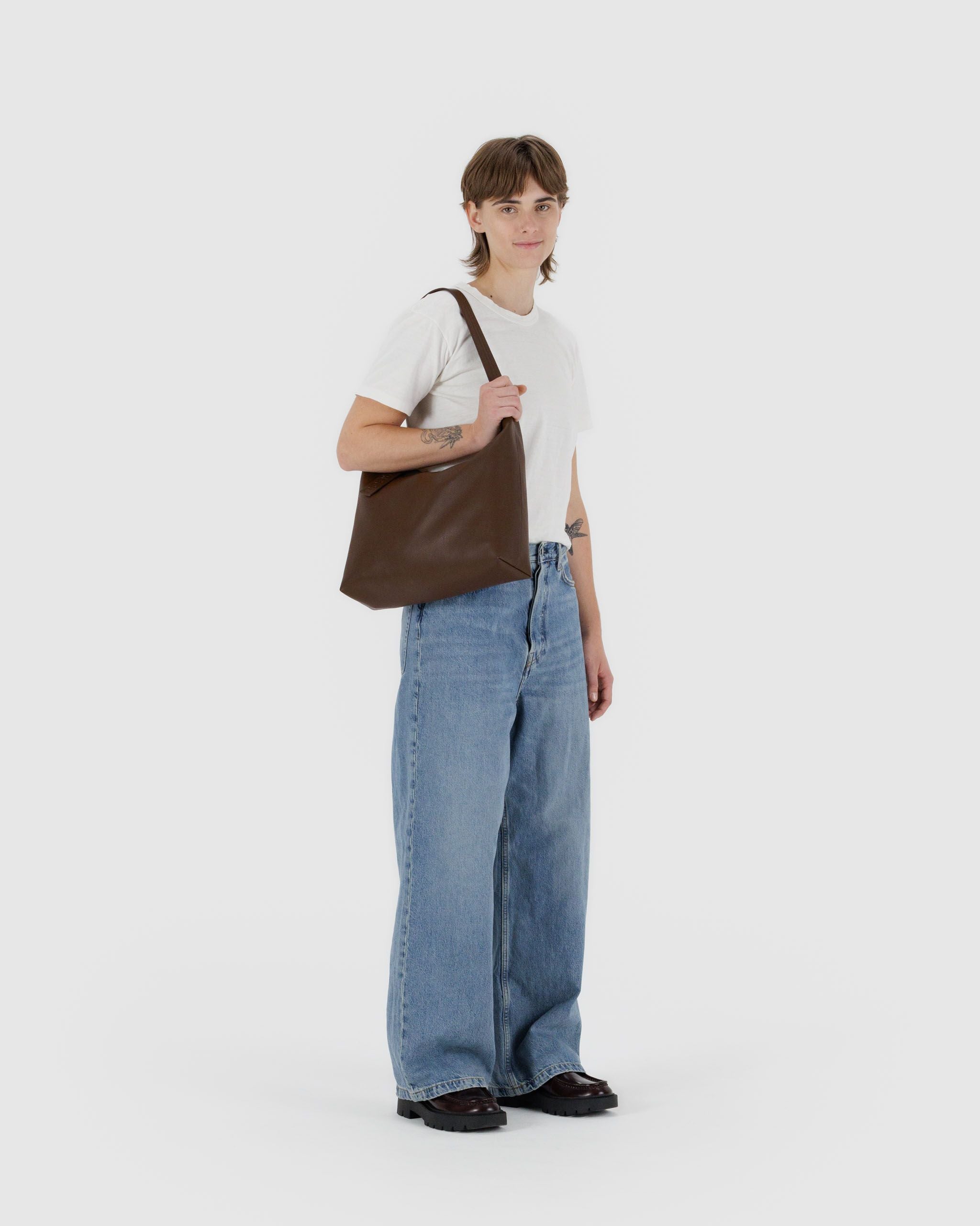 Recycled Leather Shoulder Bag - Brown - Simple Hold