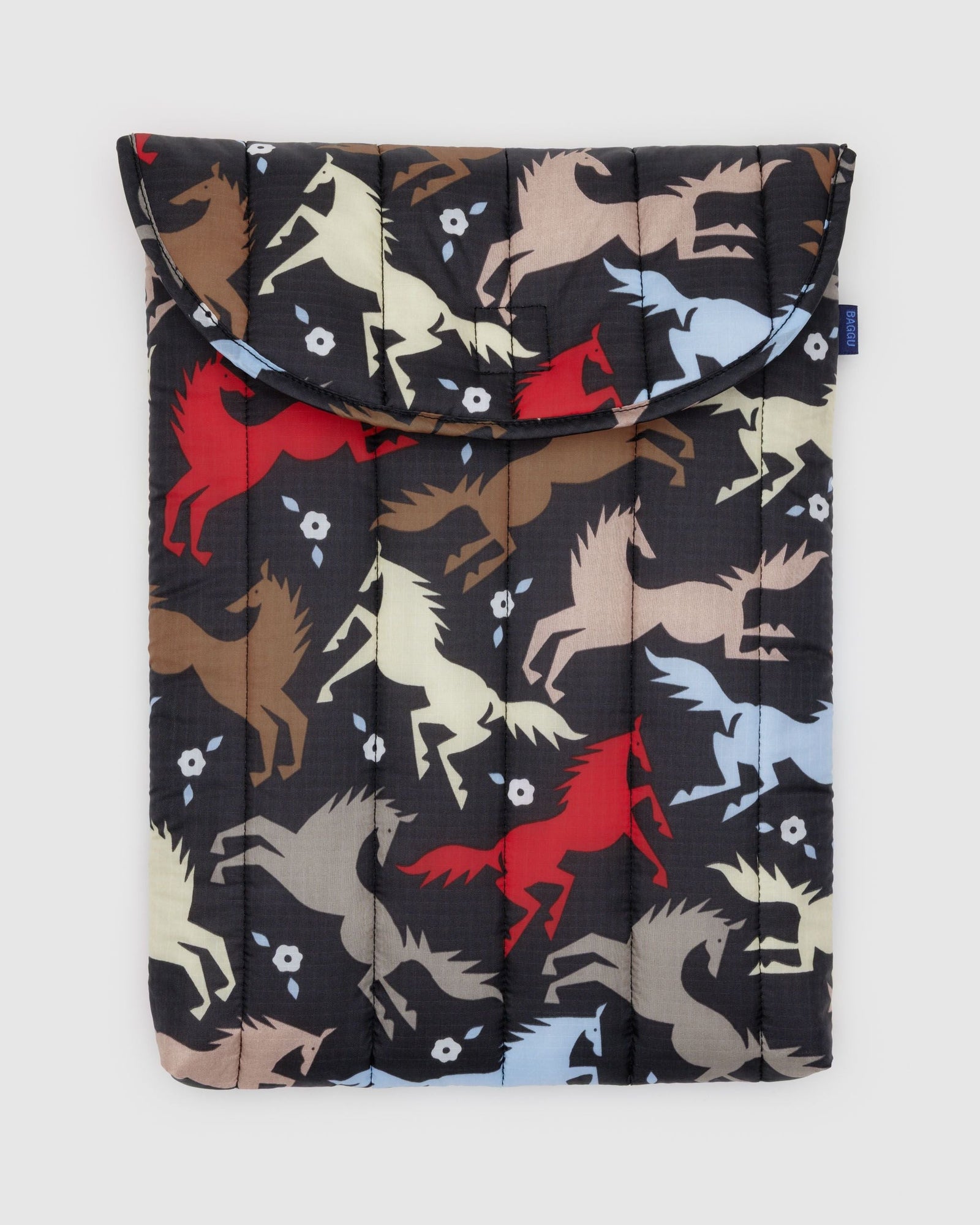 Puffy Laptop Sleeve 16" - Horse Cut Outs - Daily Comfort