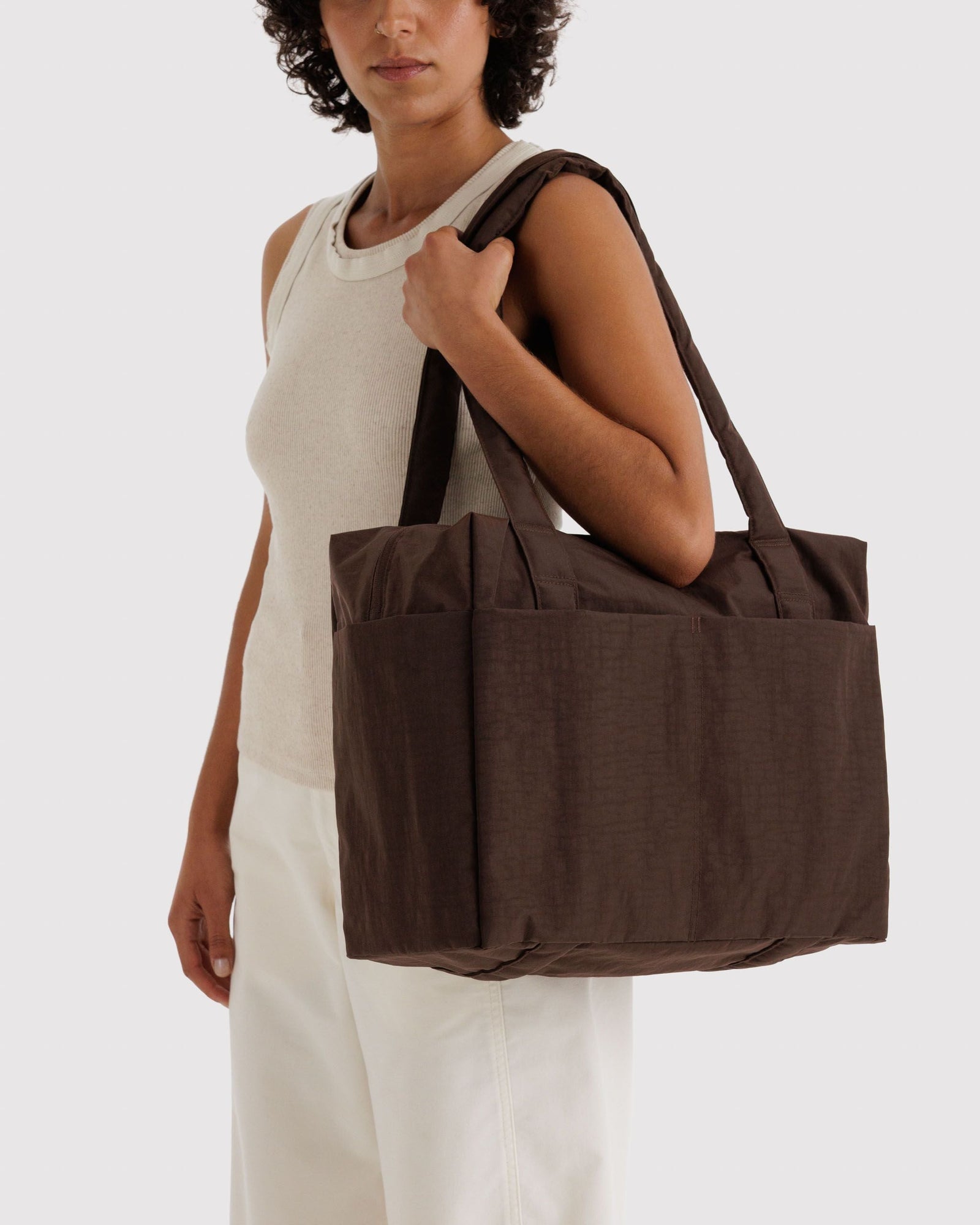 Small Cloud Carry-On - Coffee - Easy Stow