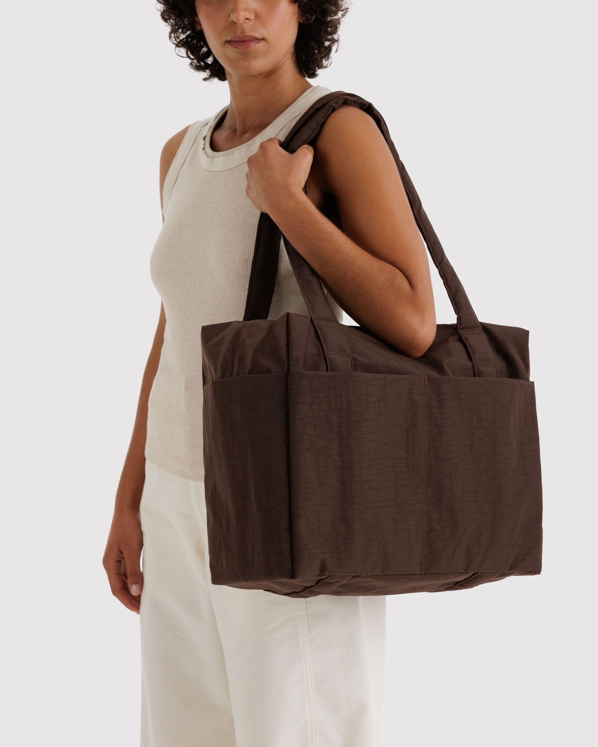 Small Cloud Carry-On - Coffee - Easy Stow