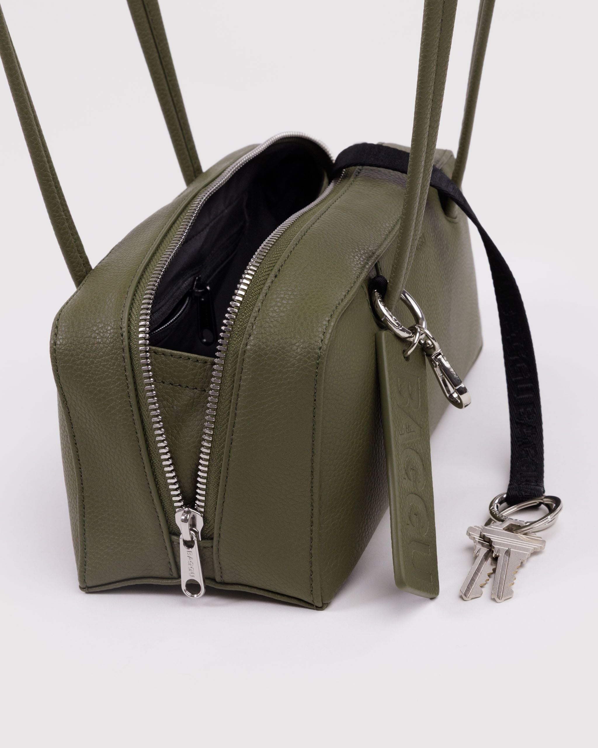 Small Recycled Leather Bowler Bag - Loden - Quick Setup