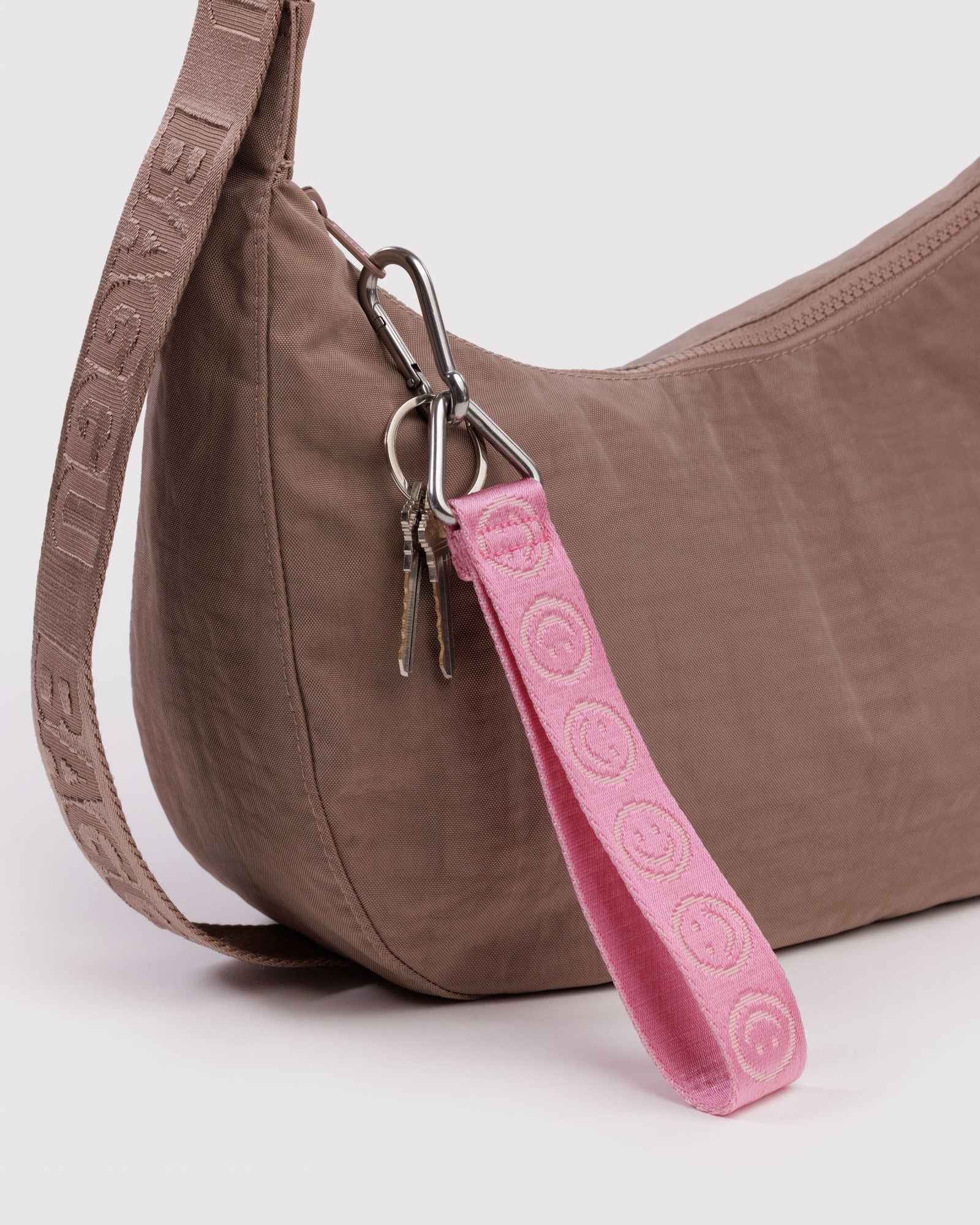 Logo Keychain - Pink Happy - Light Storage