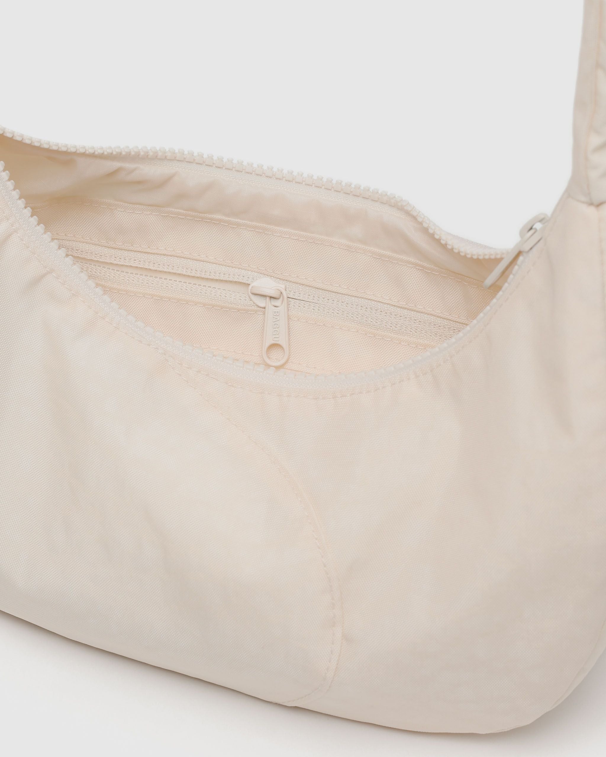 Swan Bag - White - Easy Fit