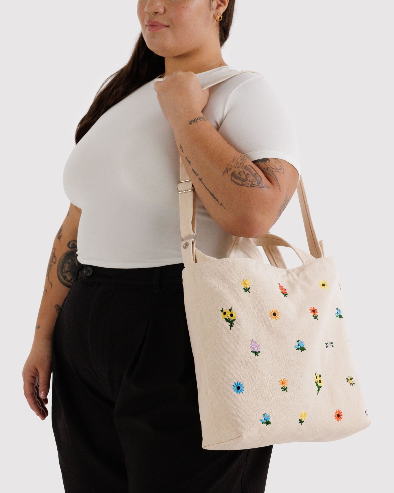 Horizontal Zip Duck Bag - Embroidered Ditsy Floral - Travel Ready