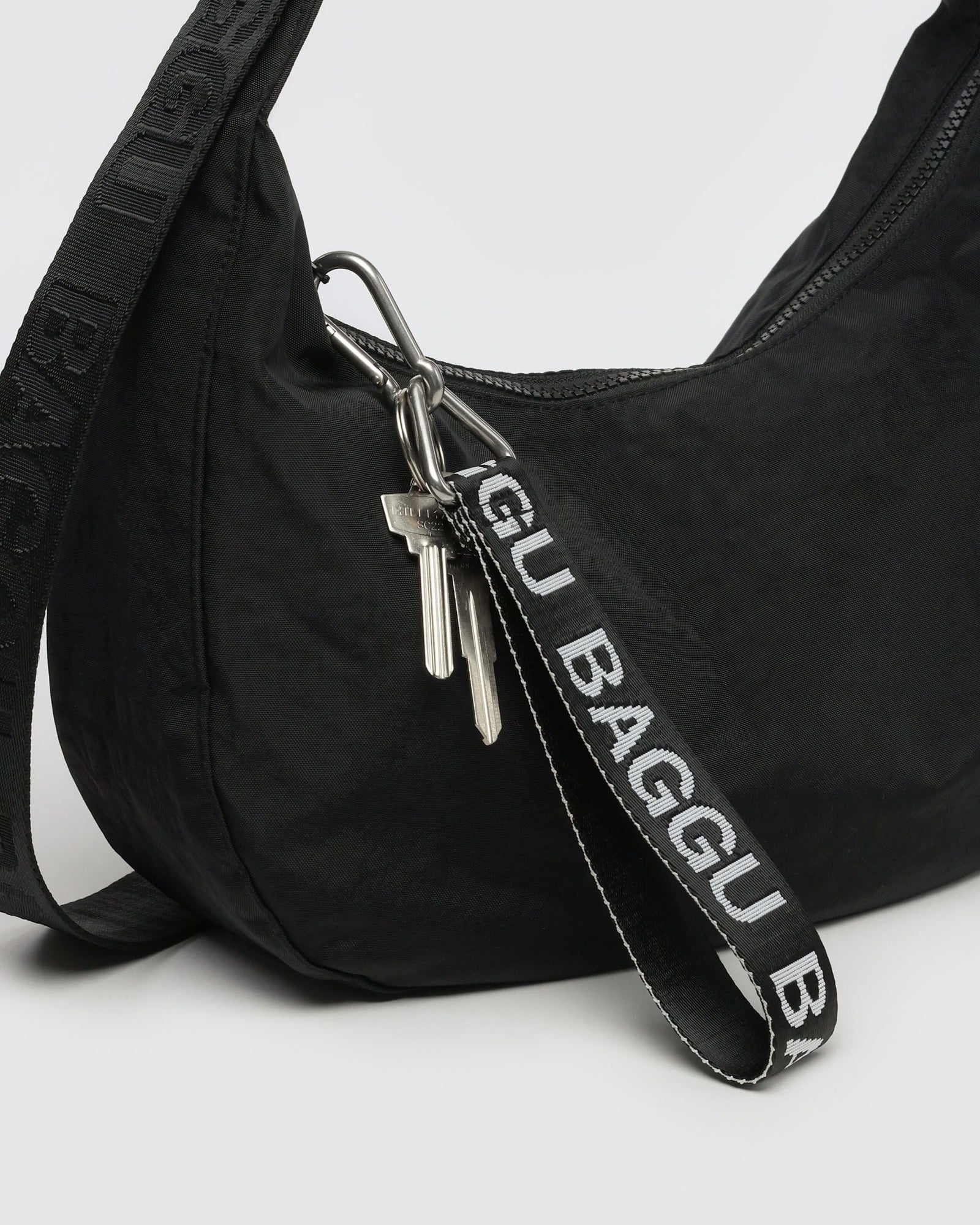 Logo Keychain - Black and White - Home Hold